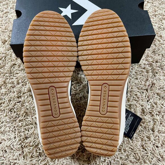 Converse Women’s Run Star Trainer Sneakers Shoes Cream, Size 7.5 (New) - Picture 10 of 16